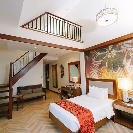 La Jolla Hotel And Beach Resort Bagac Luaran gambar